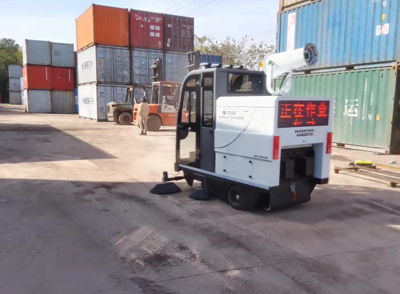 智能化清潔新篇章 新能源道路清掃車(chē)的發(fā)展與應(yīng)用